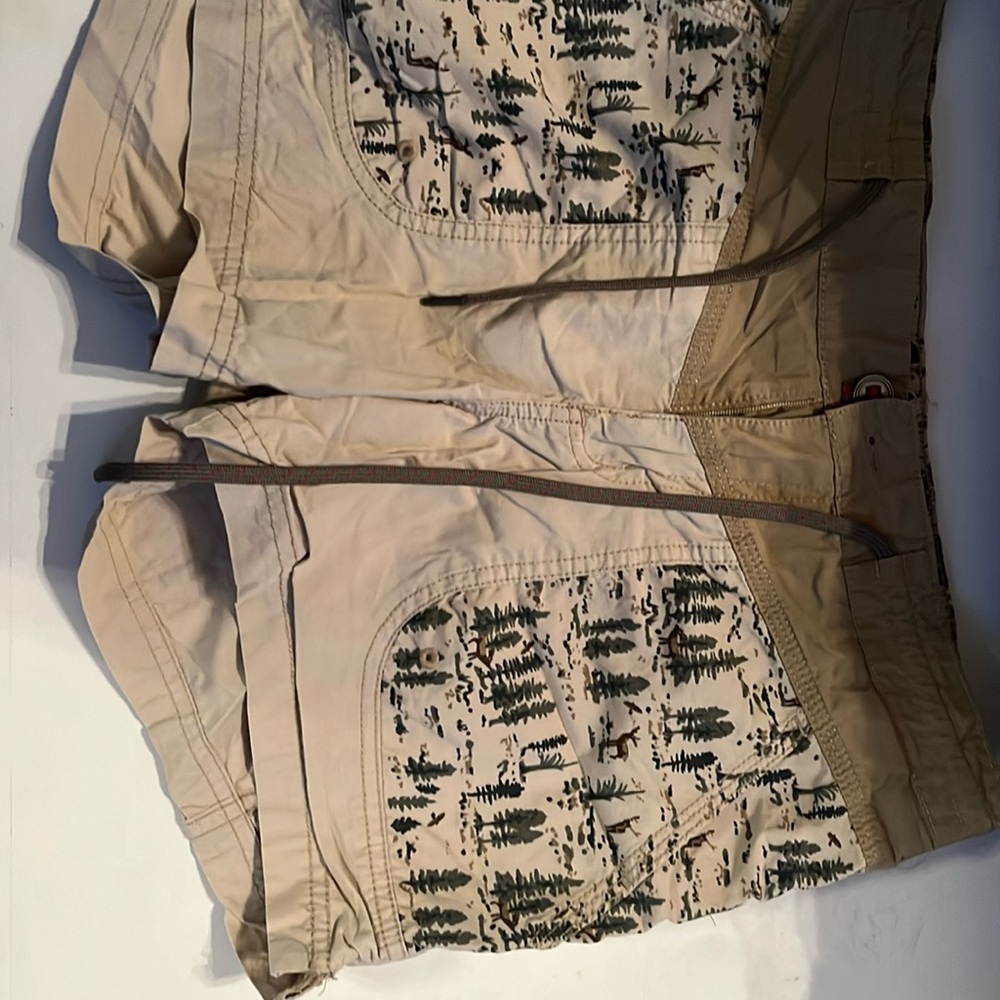 Columbia printed shorts